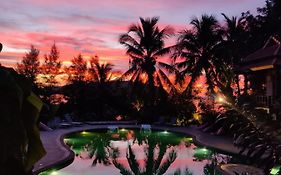Red Pearl Beach Resort